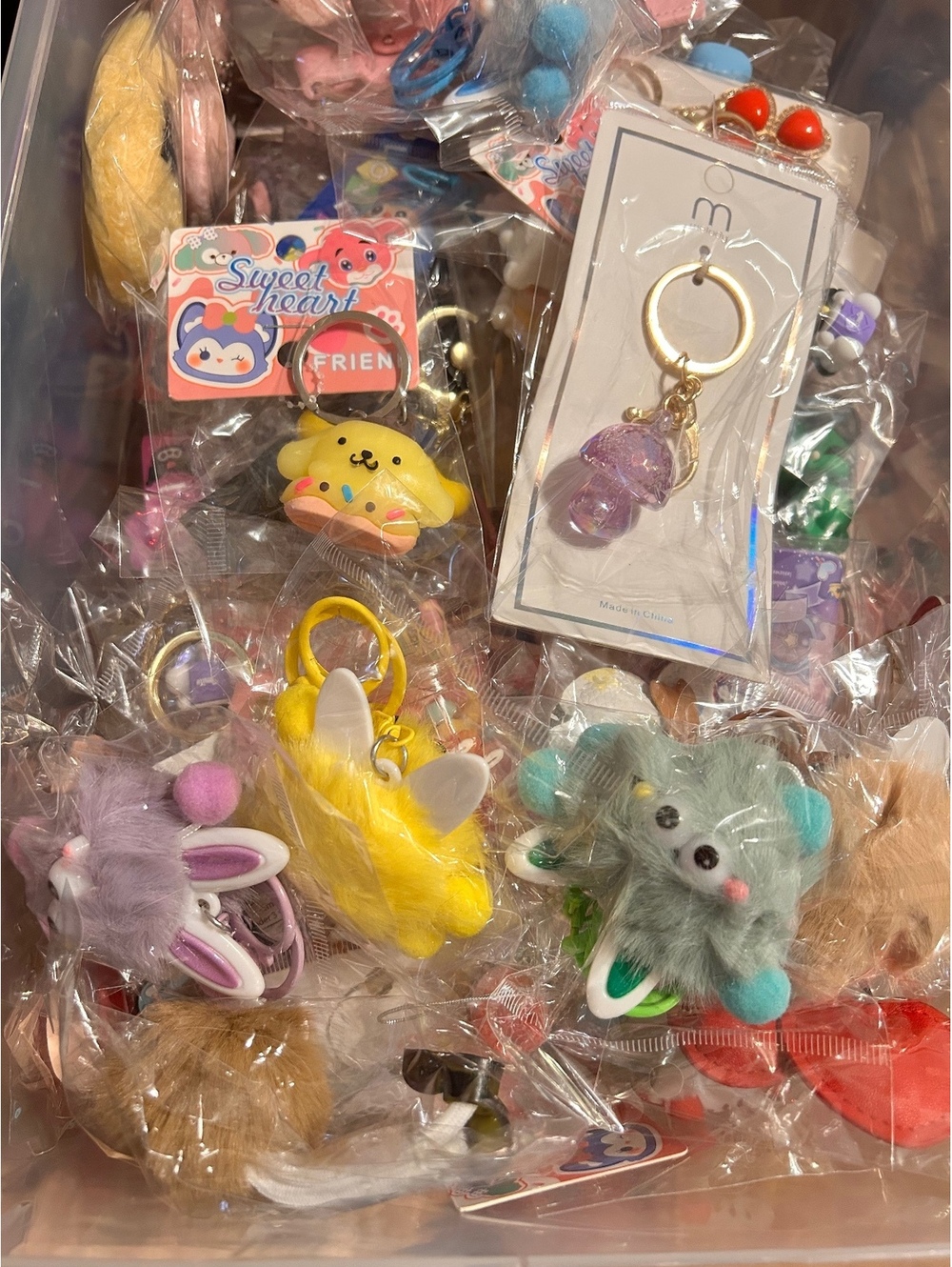 150 Assorted Keychains